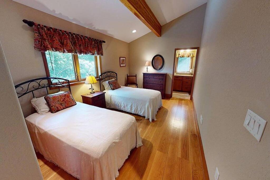 --Mountain Chalet Getaway With Breathtaking View Next To Tail Of Dragon-- روبنزفيل المظهر الخارجي الصورة